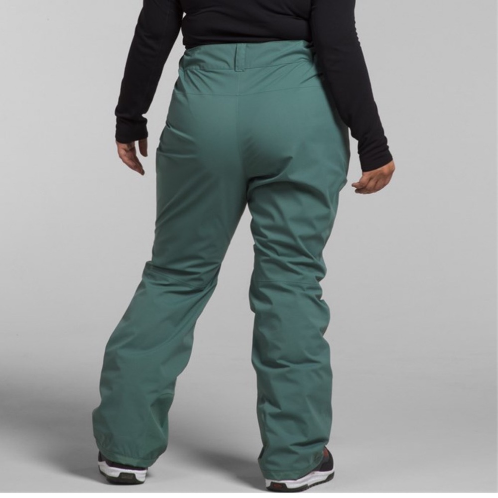 The North Face women’s plus freedom snow pant dark sage - Picture 3 of 15